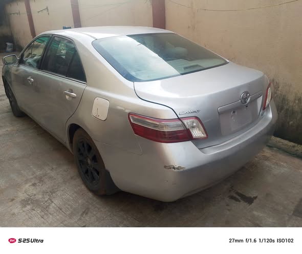A picture of Urgent Cash needed for this Registered Toyota Camry 08 model