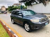 A picture of Dm for this clean pure Firstbody limited edition full Highlander