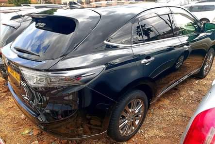 A picture of 85 Million Harrier 2015 WhatsAap Call 0776 245142