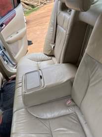 A picture of Neatly used es300
