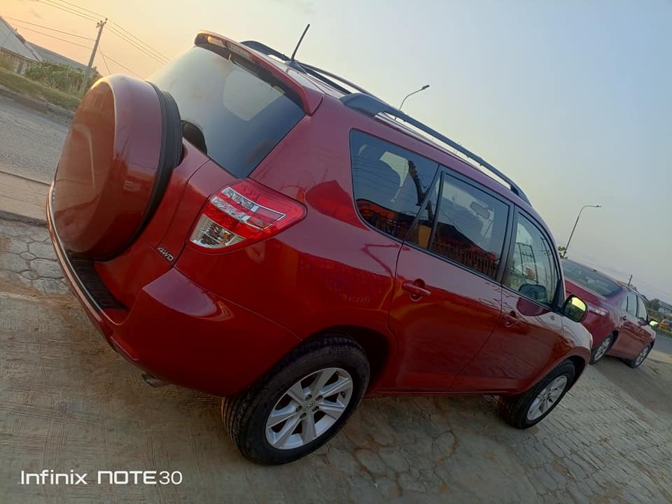 A picture of Toyota Rav4