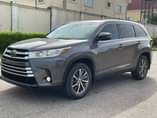 A picture of 2019 Toyota HIGHLANDER