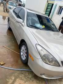 A picture of Es 330 for sale