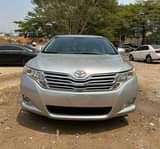 A picture of Toyota venza 2010