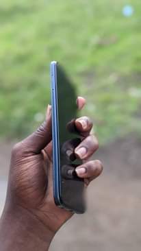 A picture of Spark 9 plain