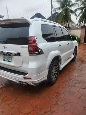A picture of Lexus 470 2009 converted to Prado 2020 for sale N10M