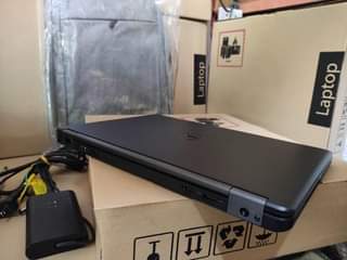 classifieds/laptops