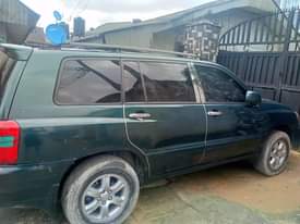 A picture of Highlander for sell Location UST pH Ac not chilling engine