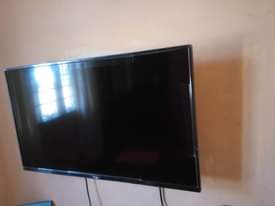 A picture of INAUZWA TV LG ORG KABSA KWA BEI POWA PIGA SIMU