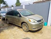 A picture of NEATLY USED TOYOTA SIENNA FOR SALE