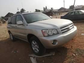 A picture of Clean used Toyota Highlander 2004 model with duty Location is
