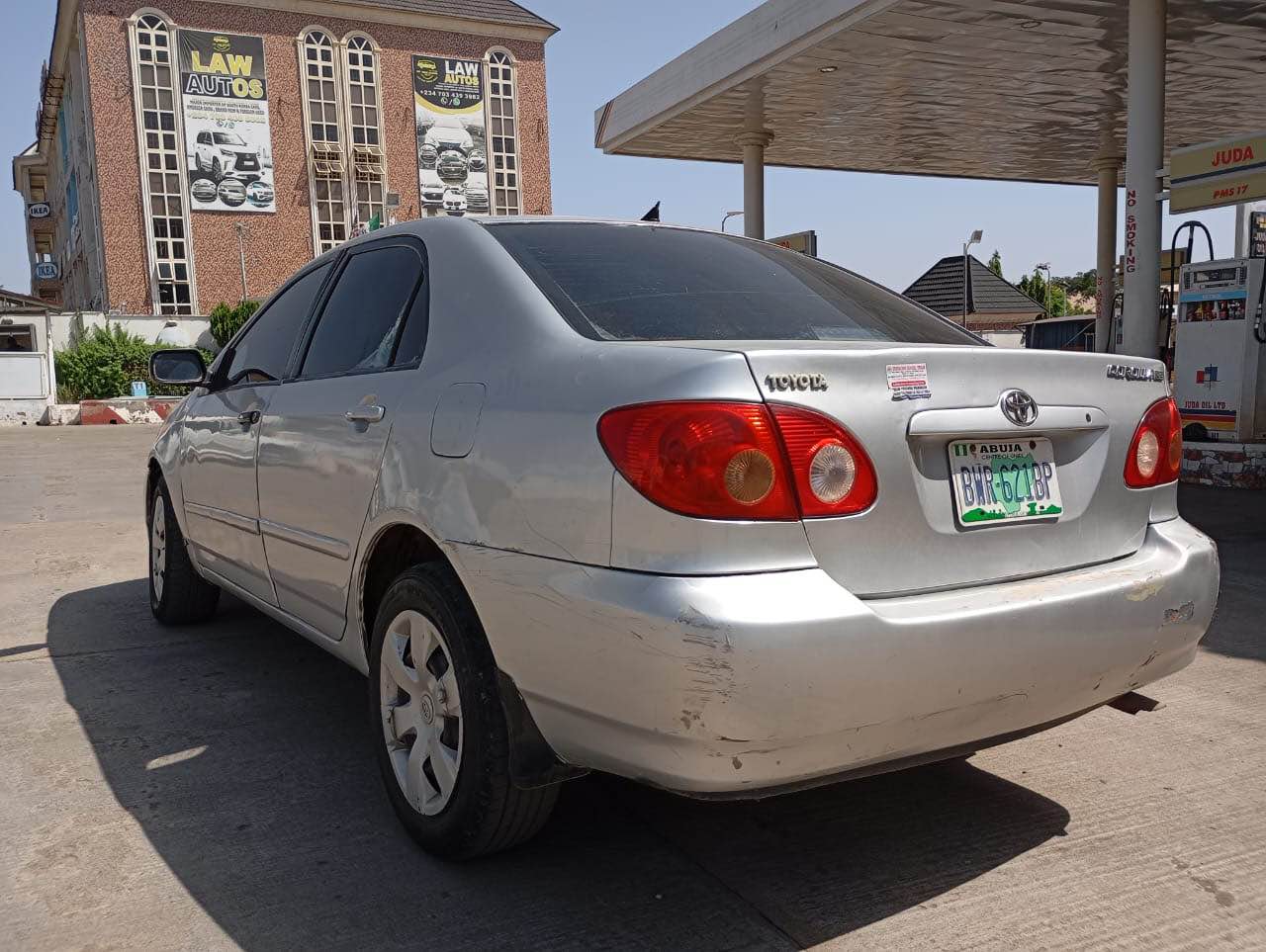 A picture of Distress Sale 2004 Corolla everything working perfectly well price 3