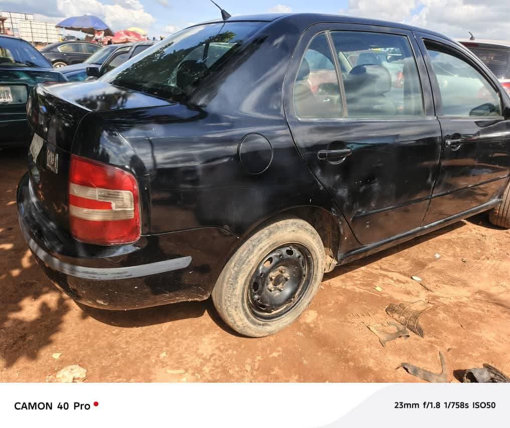 A picture of 2000 Volkswagen skoda