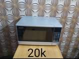 A picture of Tokunbo Microwaves going for 20k each
