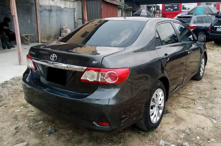 A picture of Toyota Corolla 2013