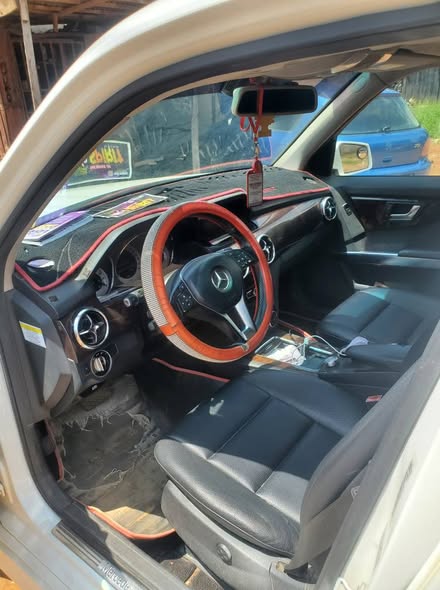 A picture of 2018 GLK350 Mercedes Benz