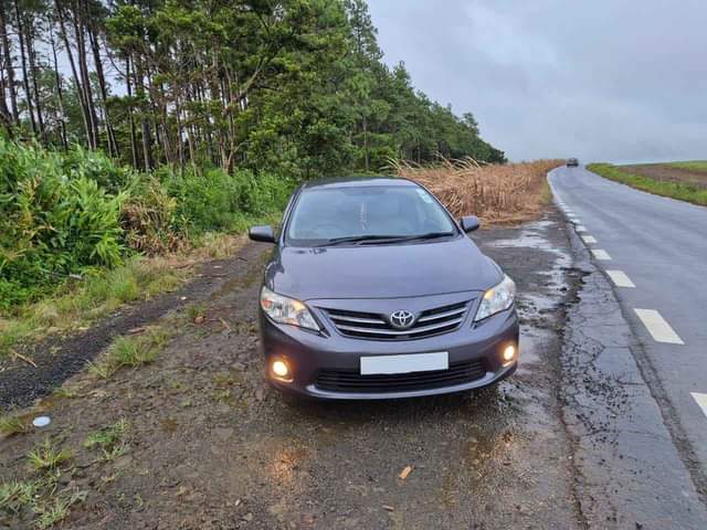 used toyota corolla