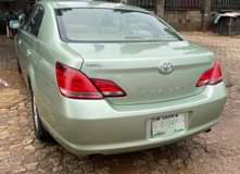 A picture of Toyota Avalon