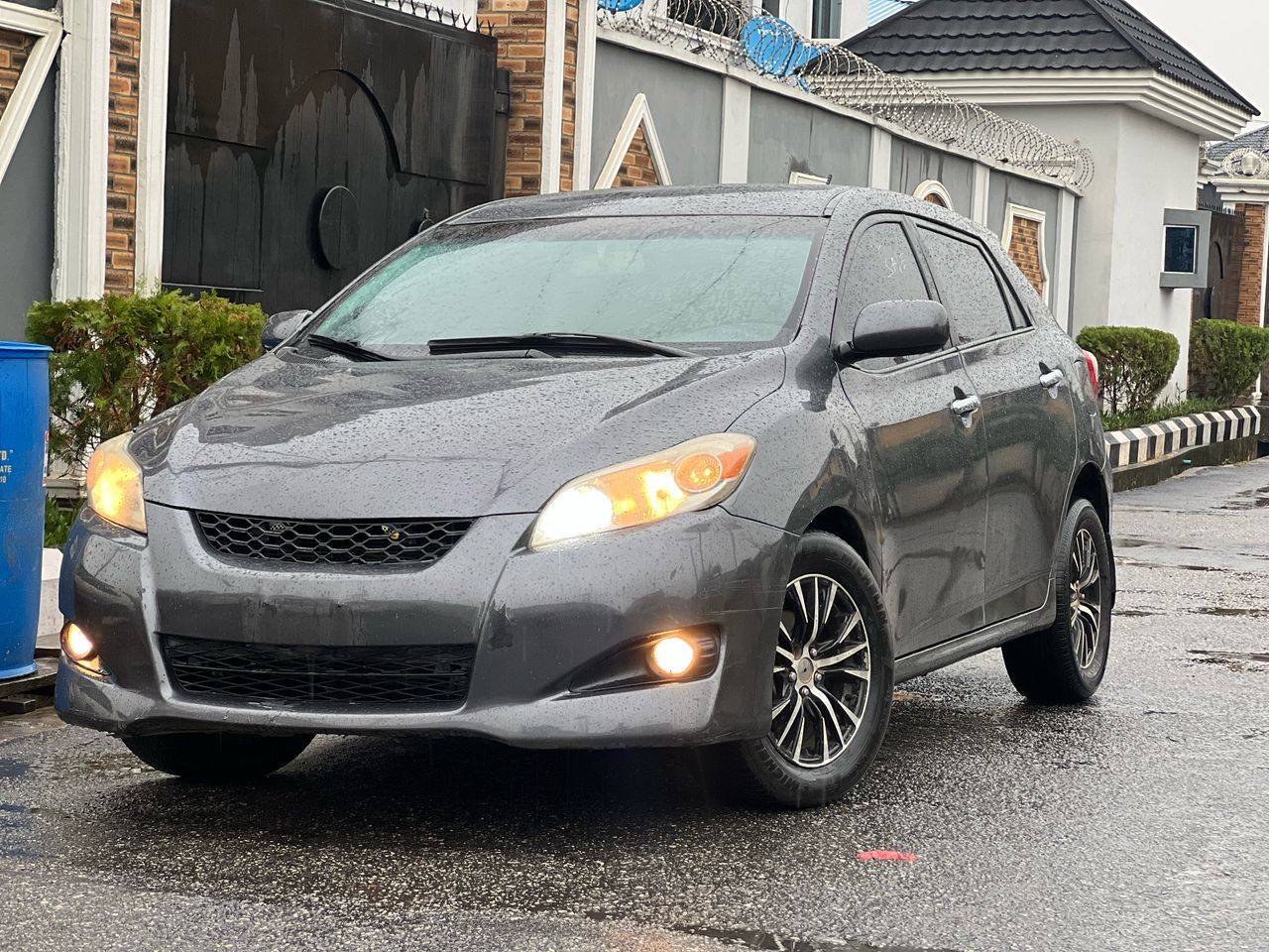 A picture of Toyota Matrix 2010 Toks Standard 
