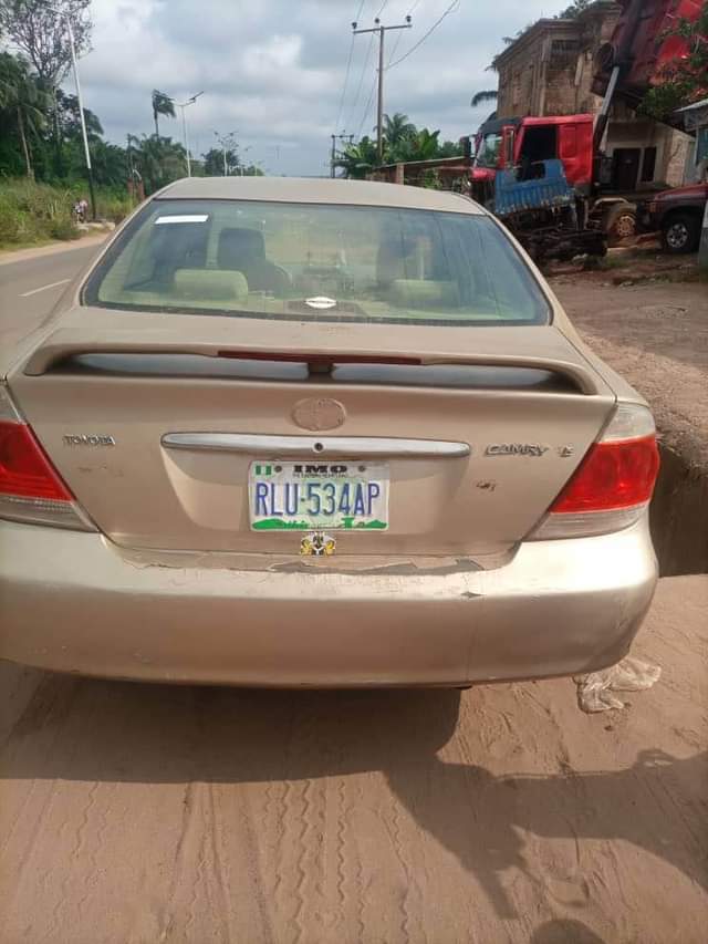 A picture of Toyota Camry big daddy Everything is working First body Everything