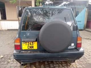 suzuki escudo
