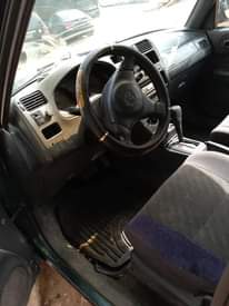 A picture of 1999 rav4 used