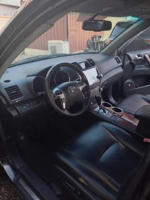 A picture of Clean Toyota Highlander 012 07088153375