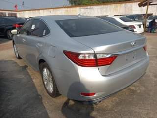 A picture of Direct tokunbo