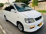 A picture of Noah Sr40 DJM Engine 3s Cc 1990 Mileage 98400 Well