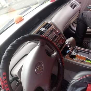 A picture of Super clean Toyota Avalon Perfect engine and gear AC chilling