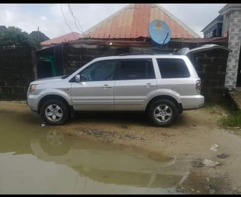 A picture of Honda Pilot