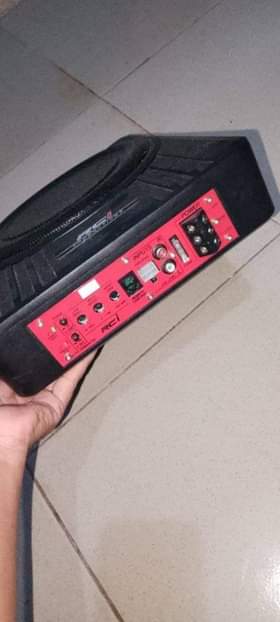A picture of Car Amplifier Subwoofer