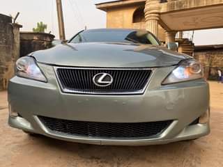 A picture of Lexus is250 AWD 2008