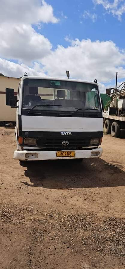 tata truck