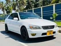 used toyota altezza