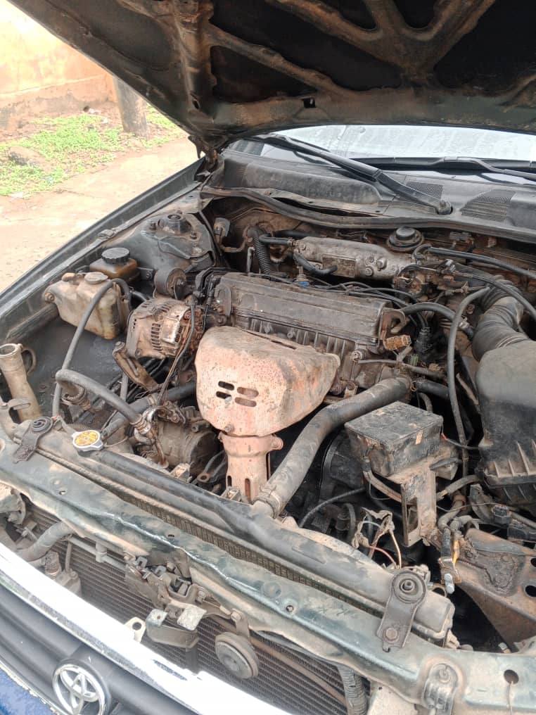 A picture of Toyota camry 2002