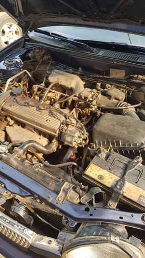 A picture of TOYOTA COROLLA EDITION 2000 from the direct owner Purely TOKUNBO