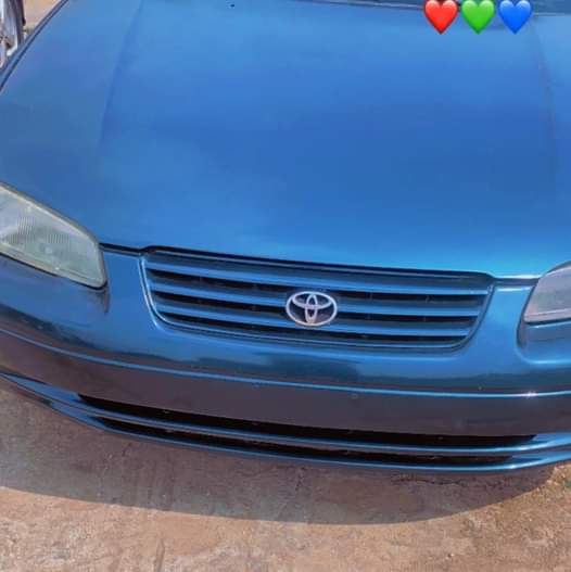 A picture of Toyota Camry tiny light
