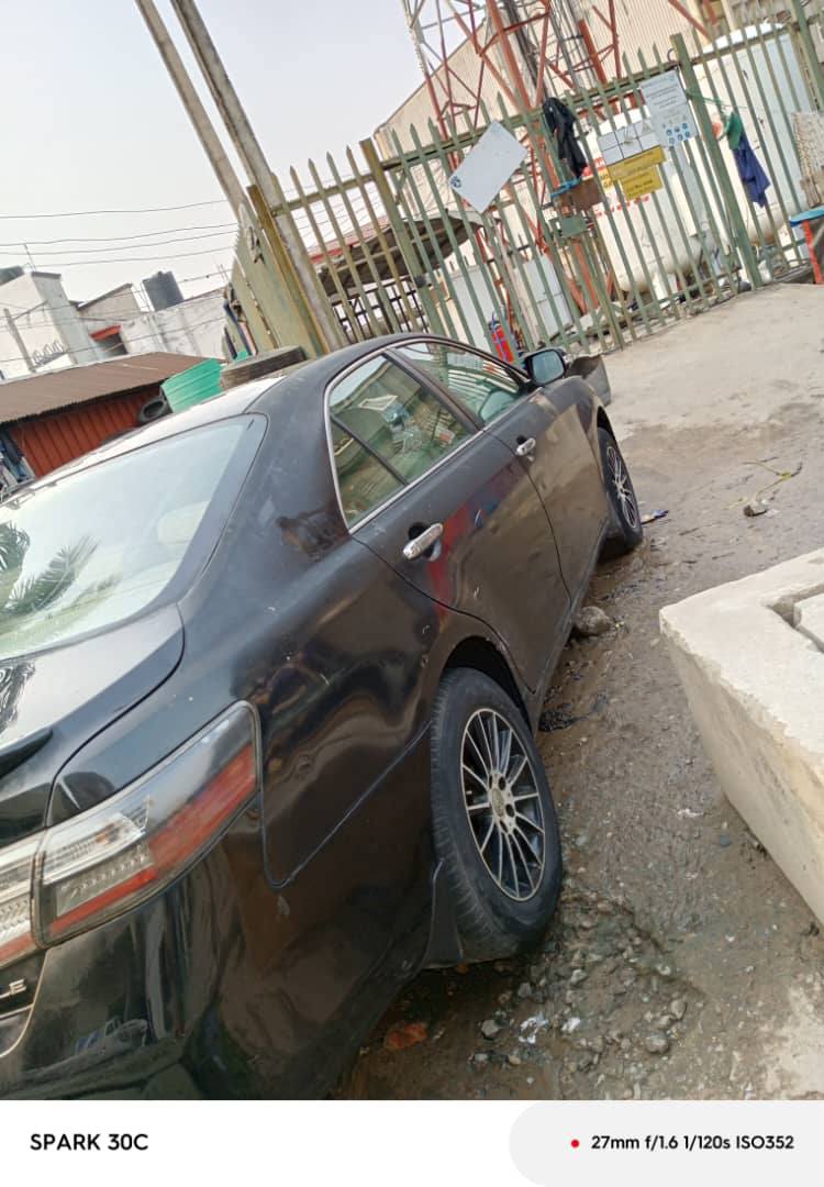 A picture of Toyota Camry spider