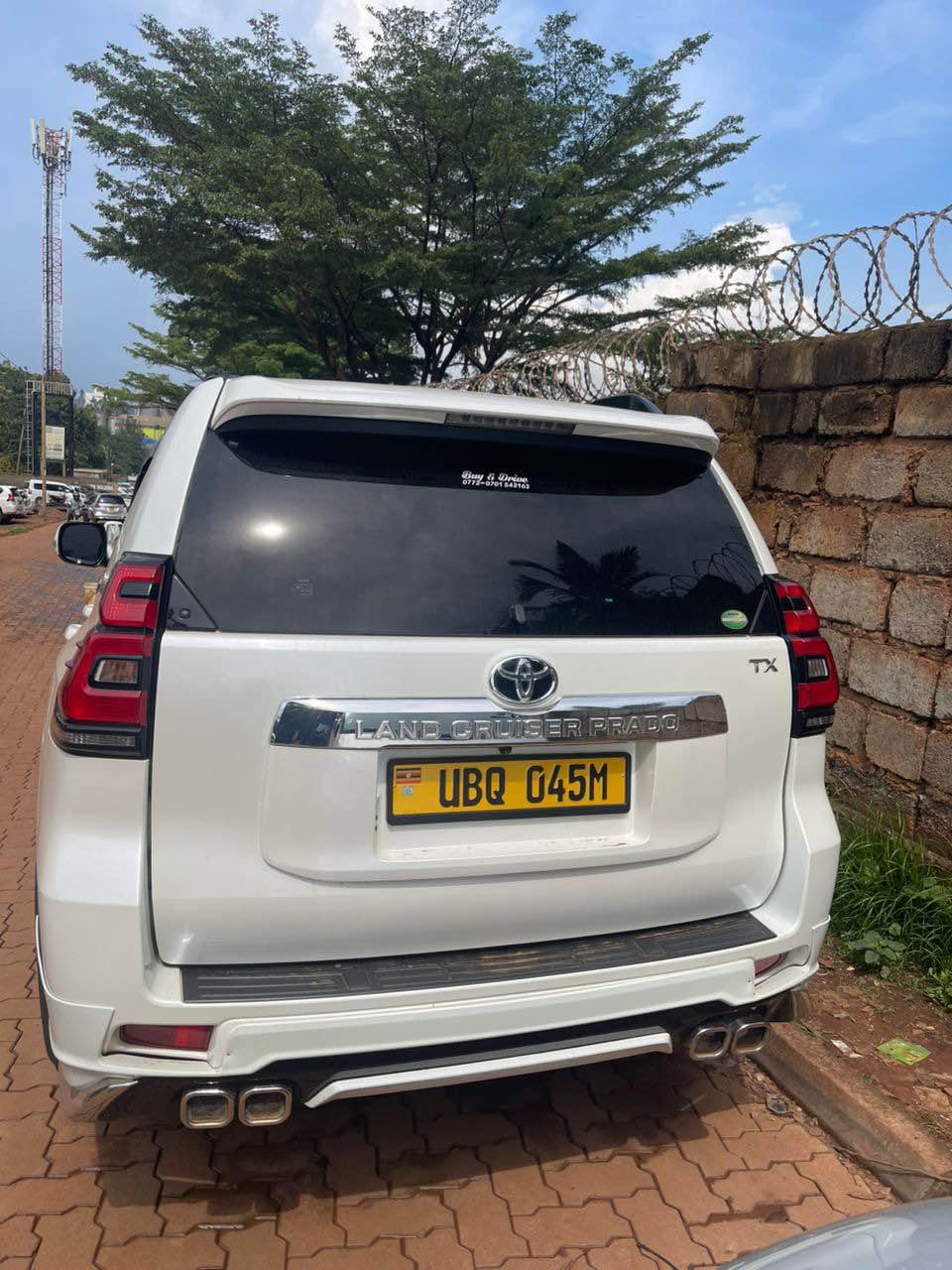 A picture of Landcruiser prado