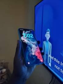 A picture of Galaxy s22 front camera issue