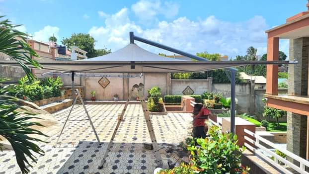 A picture of Parking shade