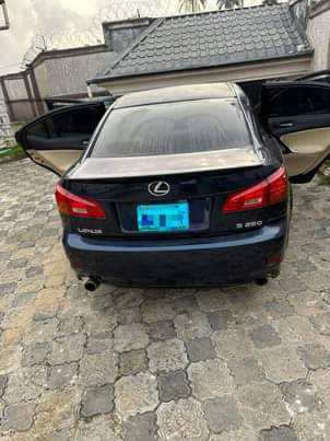 A picture of Lexus IS250