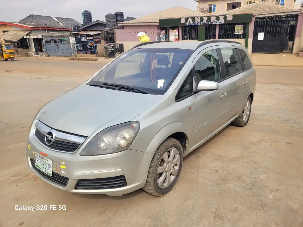 A picture of SUPER CLEAN FIRST BODY PAN OPEL ZAFIRA AUTOMATIC GRADE A