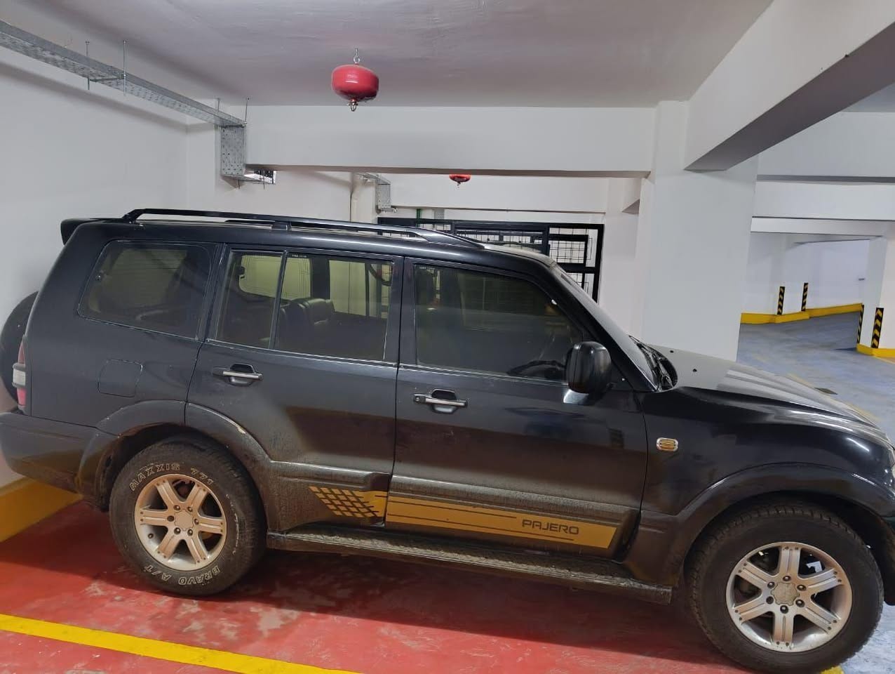 mitsubishi shogun