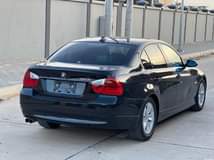 A picture of BMW 3 SERIES