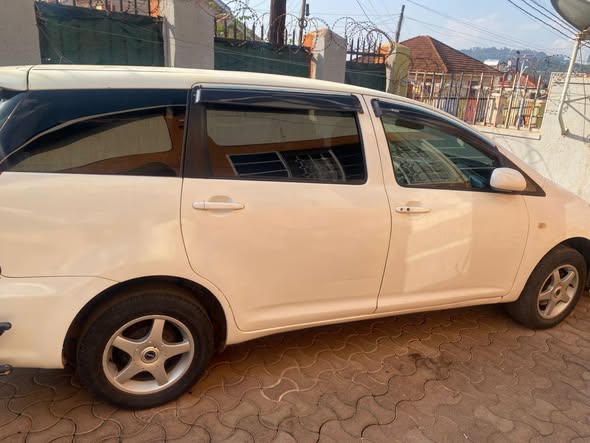 A picture of 2003 Toyota Wish