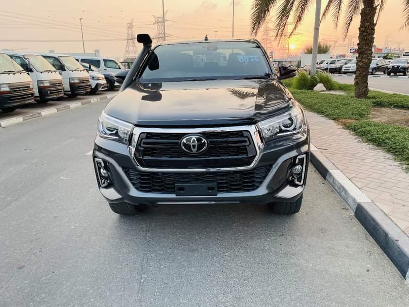 used toyota hilux