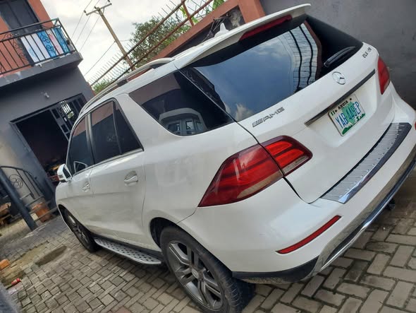 A picture of 2014 Mercedes Benz ml350 upgraded to gle