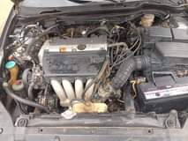 A picture of 2004 Honda accord continue 04